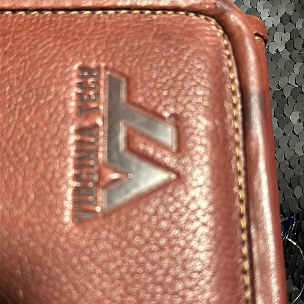 Virginia Tech 🧡 HOKIES ♥️ purse with removable strap - Picture 12 of 17